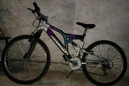 Mountain Bike Biammortizzata, Ruote Da 26'' E Telaio In Acci