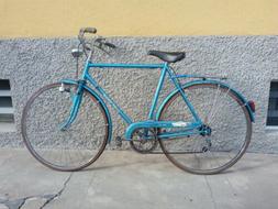 Uomo Eurocyclo Ruote 28