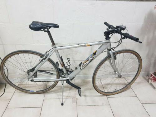 bici da corsa ibrida