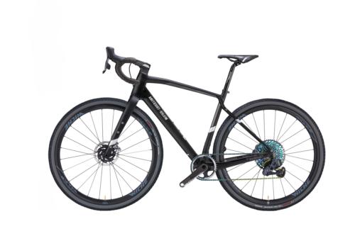 bici in carbonio gravel jena 28 105