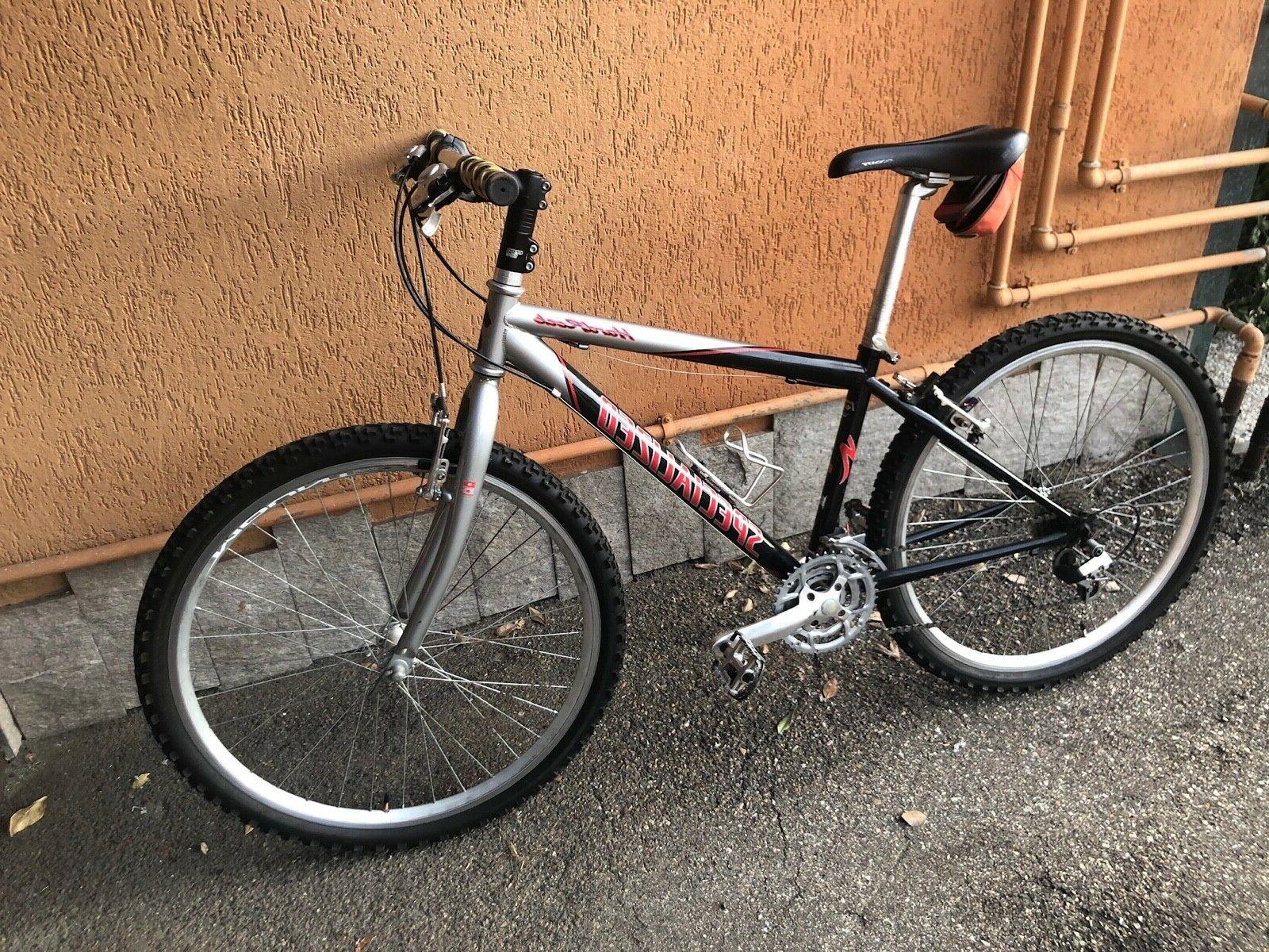 bicicletta mountain bike ruote 26