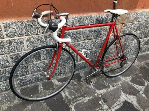 vintage 70 modello lusso corsa