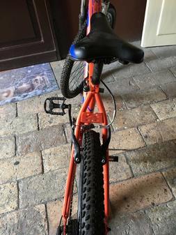 Mountainbike a 7 marce, adatta per adolescenti e adulti , co