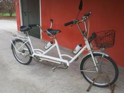 Tandem tipo Graziella bianco ruote da 24" con appendice usat